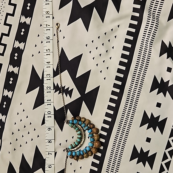 Anthropologie Necklace - Picture 3 of 3